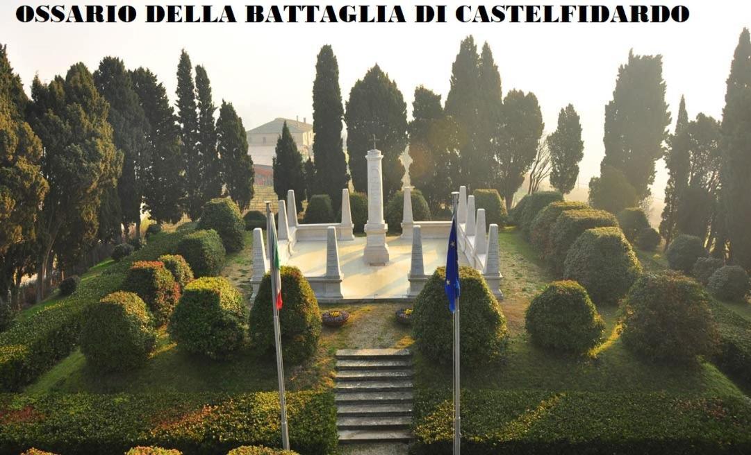 1 La Fisarmonica Del Conero Apartment Castelfidardo Luaran gambar